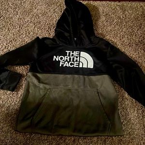 Unisex XL but fits more like an Adult XS